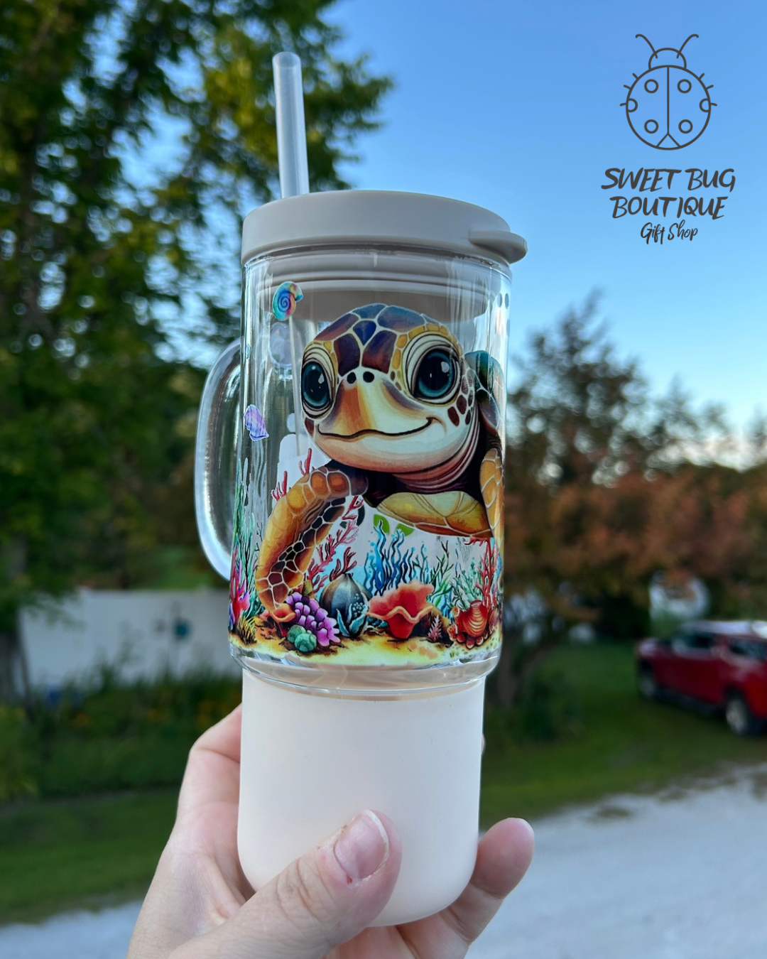 Decorated Glass Mug with lid