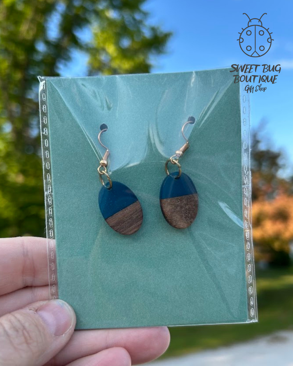 Earrings Wood and Blue Resin